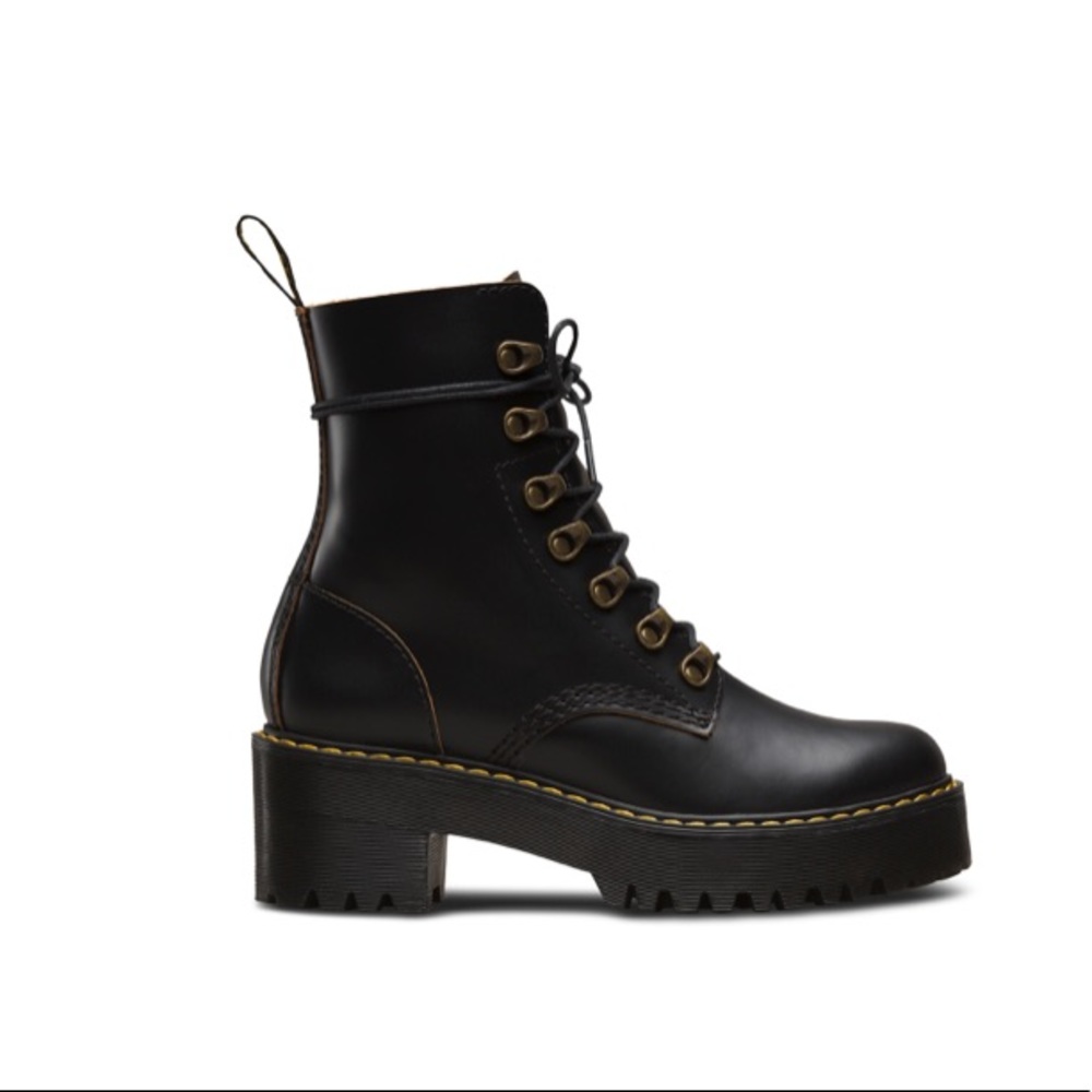 Dr Martens Leona Vintage Smooth
